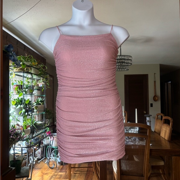 Dresses & Skirts - Women’s Elegant Pink Ruched Bodycon Dress Size Small Going Out Cocktail Dress